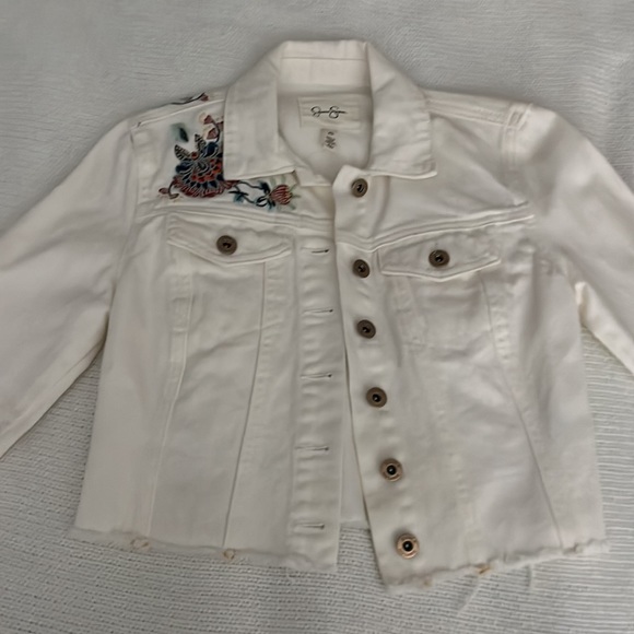Women’s Cropped White Embroidered Denim Jacket - Picture 2 of 4